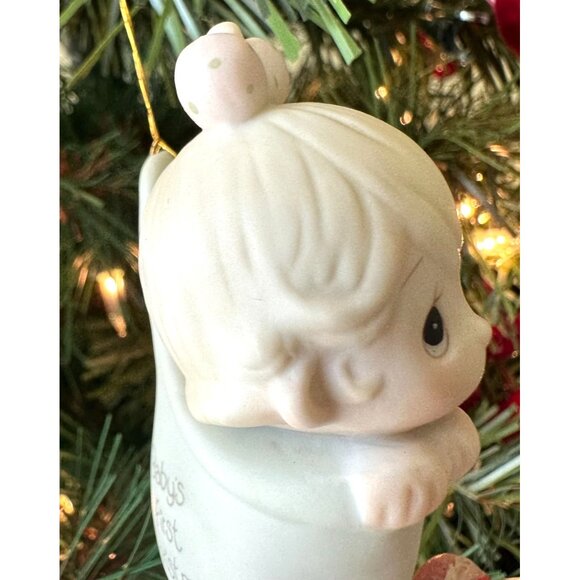 Vtg 1982 Precious Moments Babys First Christmas Ornament Enesco Birthday Club - Picture 6 of 12